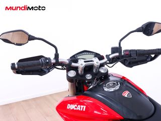 DUCATI HYPERMOTARD 939