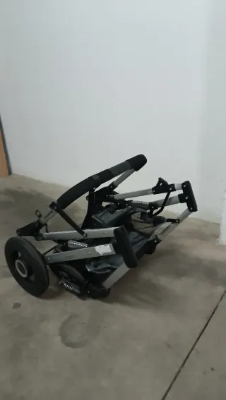 Carrito de bebé Kikka Boo