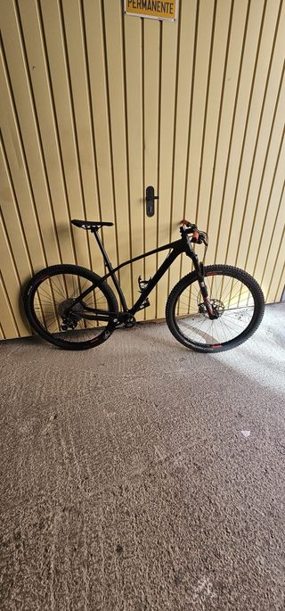 Bicicleta Orbea Alma Negra