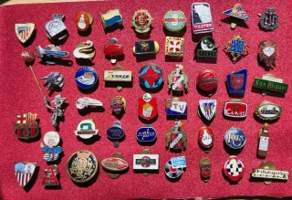 Colección Pines Siglo XX