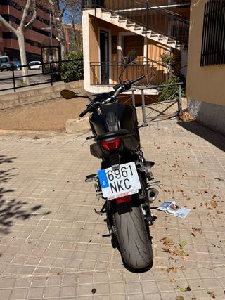 Yamaha MT-07 2025 Negra