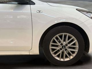 Kia Rio 1.2 DPi 62kW (84CV) Concept