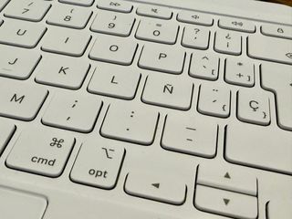 Teclado Apple Magic iPad Air 11 Blanco
