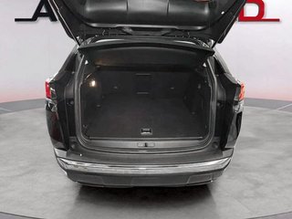 Peugeot 3008 PEUGEOT 3008 Hybrid 225 eEAT8 Allure