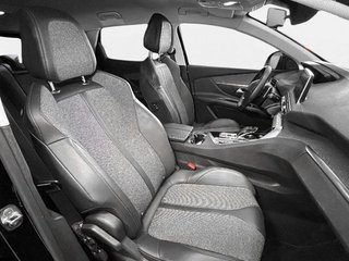 Peugeot 3008 PEUGEOT 3008 Hybrid 225 eEAT8 Allure