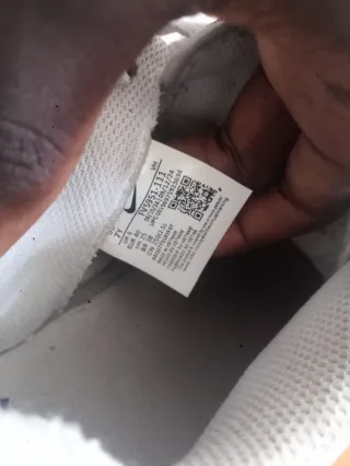 Nike Air Force 1 Blancas Desgastadas