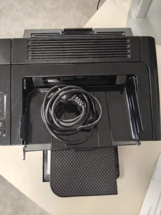 Impresora HP LaserJet P1606dn Negra