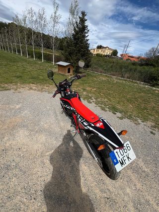 Beta 125 4t Supermotard