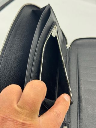 Louis Vuitton Neceser Negro