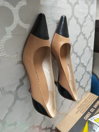 Zapatos Martinez Valero Beige y Negro Talla 40