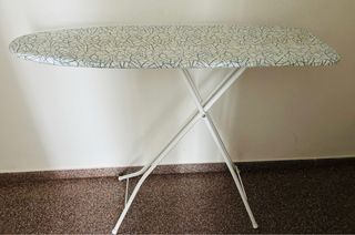 Tabla de planchar plegable