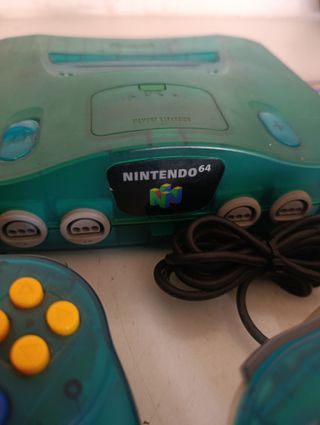Consola Nintendo 64 Ice Blue con cables y 2 mandos
