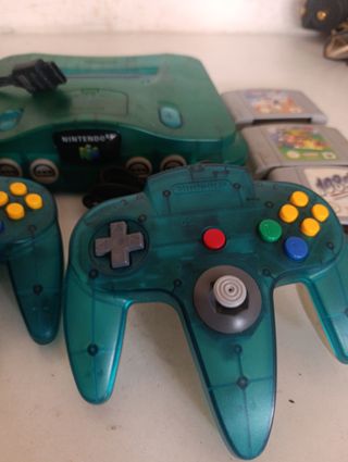 Consola Nintendo 64 Ice Blue con cables y 2 mandos