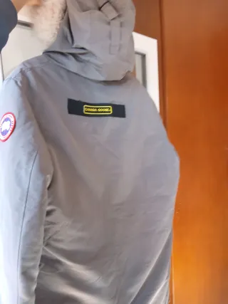 Chaqueta Canada Goose gris original