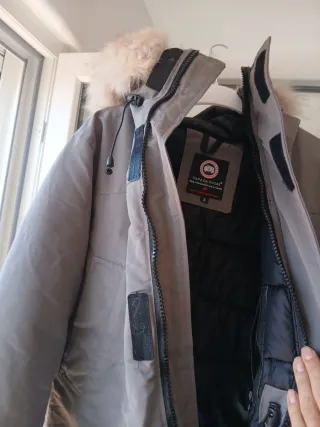 Chaqueta Canada Goose gris original