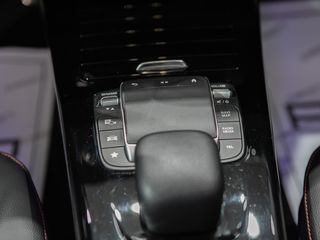 Mercedes-Benz CLA Shooting Brake 200 7G AMG