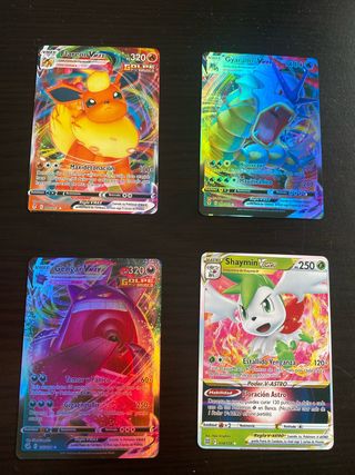 Cartas Pokémon VMAX y V ASTRO