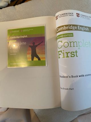 Libro first certificate nuevo , incluye 2 CDs.