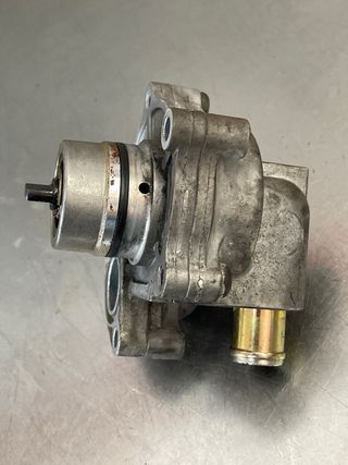 Bomba de agua Suzuki Burgman 250 2007