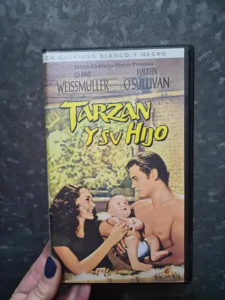VHS Tarzán y su Hijo (Johnny Weissmuller)