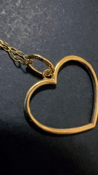 Collana con Cuore Traforato in Oro 18Kt 750