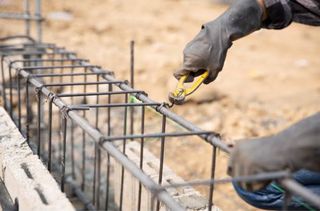 Se necesita encofrador