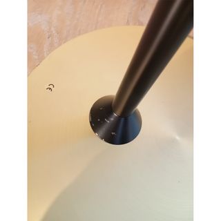 Lámpara de pie en acero con mín.tara - Angel Cerdá