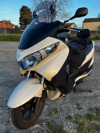 Suzuki Burgman Executive 125