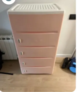 Cajonera grande rosa y blanca