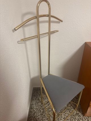 Perchero Silla Metálico Dorado y Gris