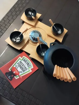 Fondue de hierro fundido con accesorios