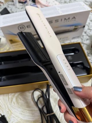Plancha de pelo bellissima