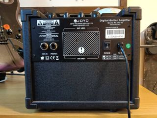 Amplificador Guitarra Eléctrica JOYO DC-15
