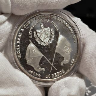 Lote 2 monedas Cuba - Visita Reyes España