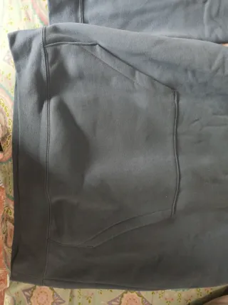 Sudadera Puma Talla M, con etiqueta