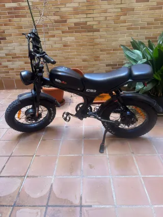 Bici eléctrica Amoko C33