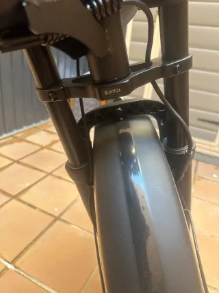 Bici eléctrica Amoko C33