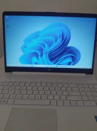 HP Laptop Blanco