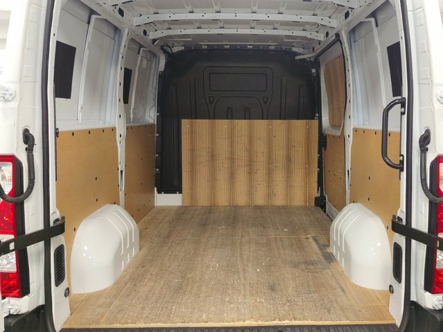Renault Master L1H1 135CV