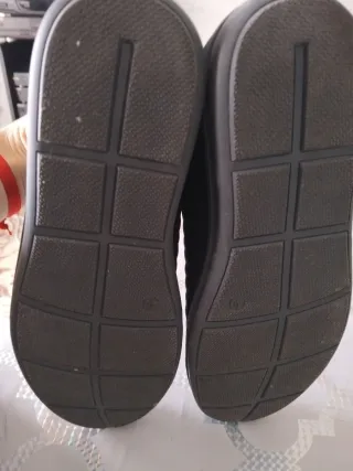 Zapatillas Virucci Negro y Rojo