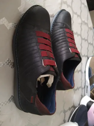 Zapatillas Virucci Negro y Rojo