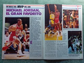 REVISTA GIGANTES No 125 - MICHAEL JORDAN + POSTER