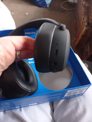 Auriculares Philips Inalámbricos Over-Ear