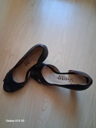 Zapatos de salón Viena negros mujer
