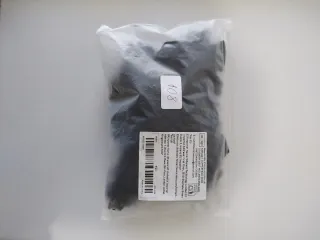 Body nero con pizzo e dettagli aperti