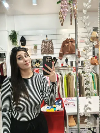 Hola busco empleo! Paso información al privado.