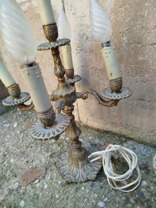 Lámparas de bronce estilo candelabro