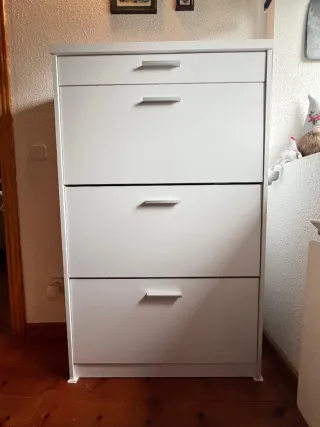 Zapatero blanco mate