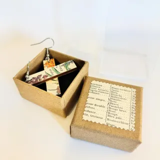 Pendientes madera. Artesanía