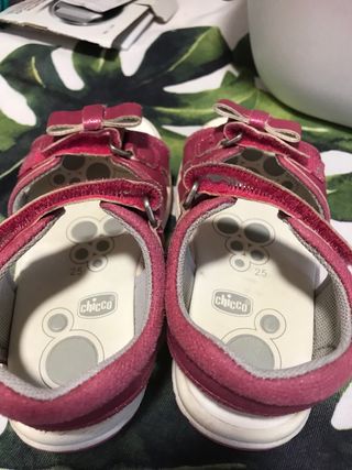 Sandali Chicco Fucsia Tg. 25